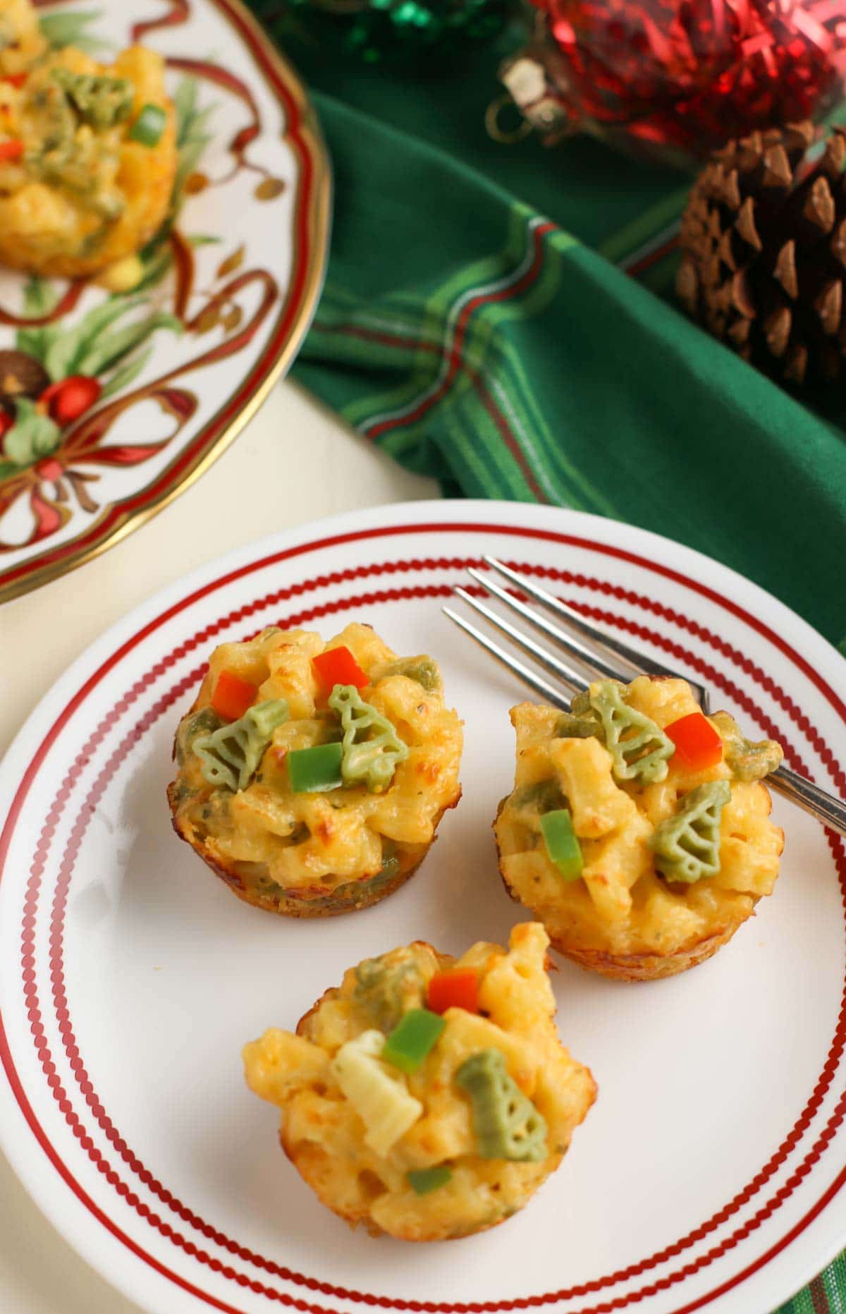 baked mac and cheese bites