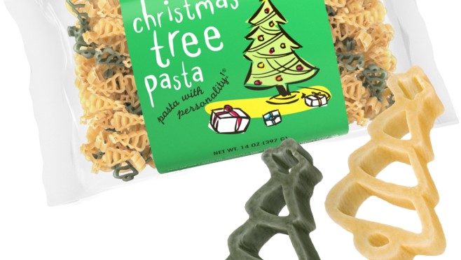 Christmas Tree Pasta Bag with pasta pieces
