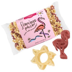 Flamingo Lovers Pasta Bag with pasta pieces