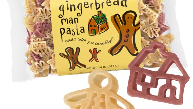 Gingerbread Man Pasta Bag with pasta pieces