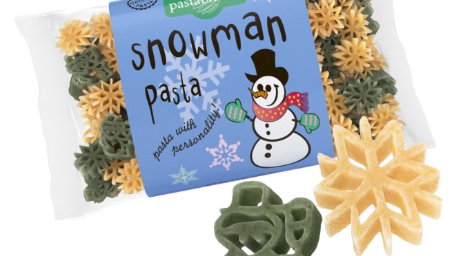 Snowman Pasta Bag with pasta pieces